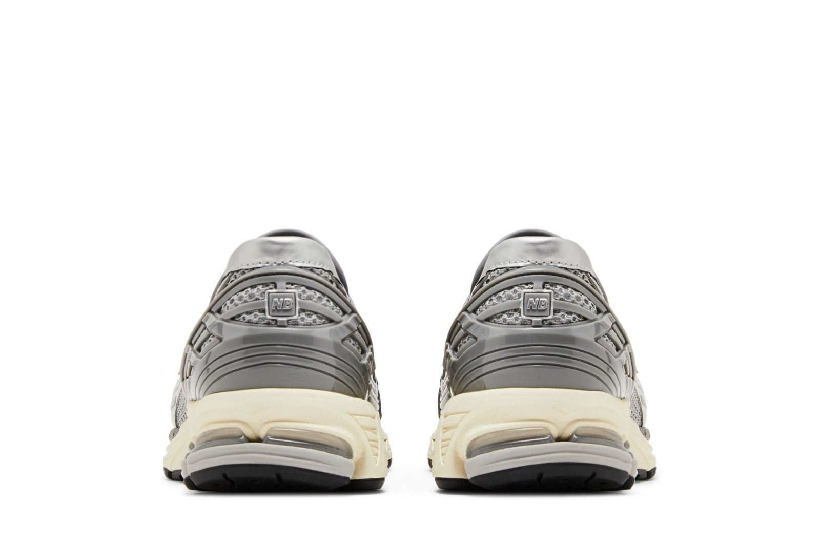 Tênis New Balance 1906L Silver Shadow Grey Mesh Sintético Slip - on Prata - New Balance - u1906lae