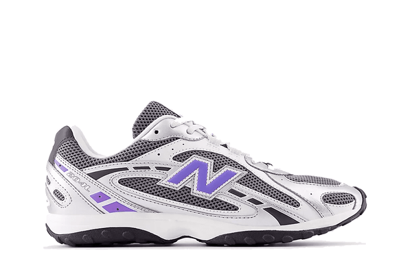 New Balance New Balance 204L Silver Metallic Electric Indigo YKK Prateado tênis em silver original na LK Sneakers
