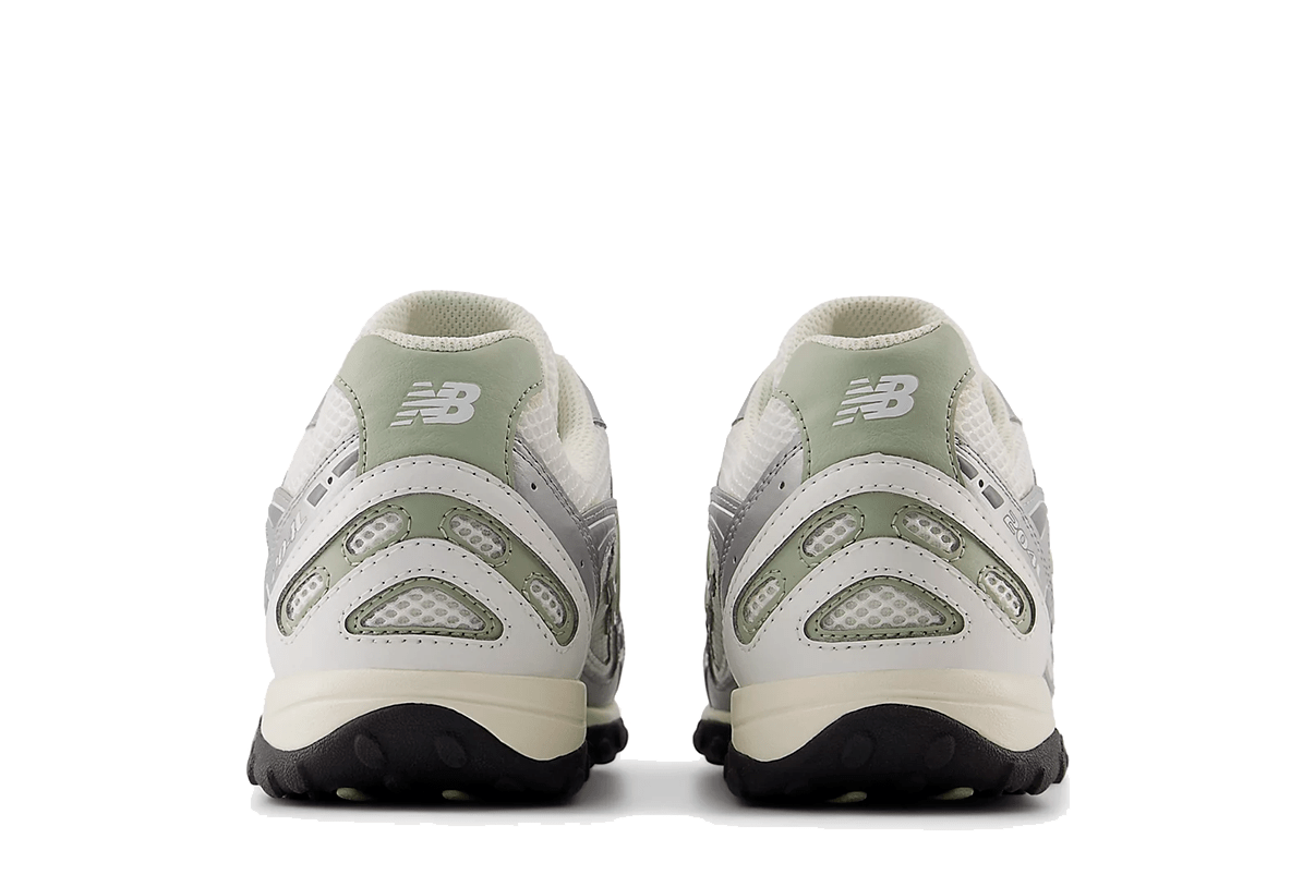 Tênis New Balance 204L Silver Metallic Sage Green Prateado - New Balance - U204LSWB - 1