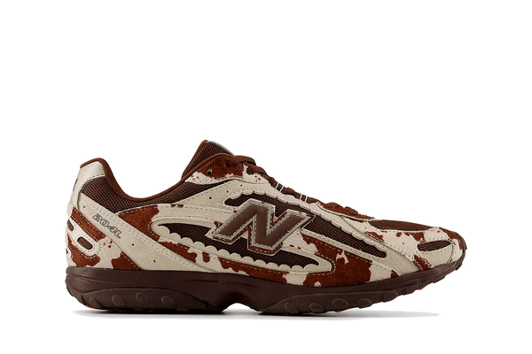 Tênis New Balance 204L x Atmos Cow Girl Brown Marrom