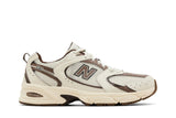 New Balance New Balance 530 Turtledove Mushroom Mesh tênis em bege original na LK Sneakers