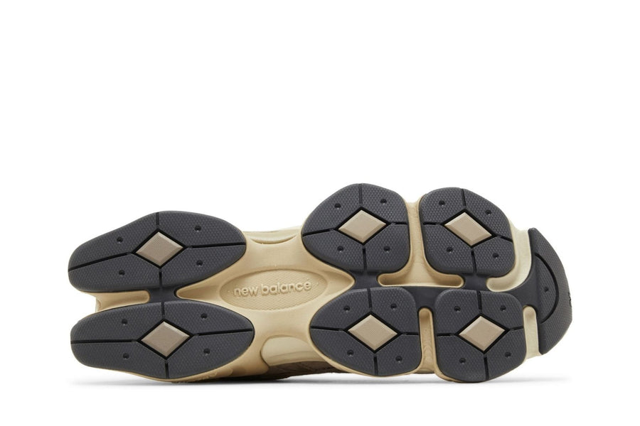 Tenis New Balance 9060 Driftwood Castlerock Marrom - New Balance - U9060EEG