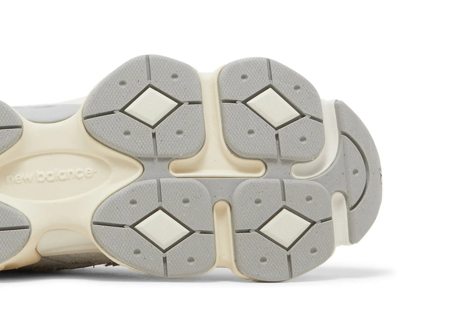 Tênis New Balance 9060 Quartz Grey Cinza - New Balance - U9060HSA - 1