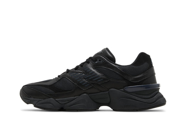 Tênis New Balance 9060 Triple Black Preto
