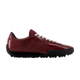 New Balance New Balance Gator Run Shadow Red tênis em vermelho original na LK Sneakers