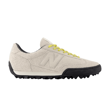 Tênis New Balance Gator Run Star Burst Bege