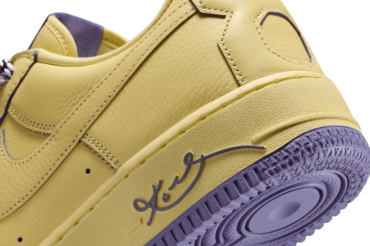 Tênis Nike Air Force 1 Low Protro Kobe Bryant Mamba Mentality Amarelo - Nike - HV9408 - 700 - 1