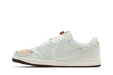 Vista lateral do Air Jordan Nike Air Jordan 1 Low OG Chinese New Year 2026 mostrando design do cabedal e logo da marca