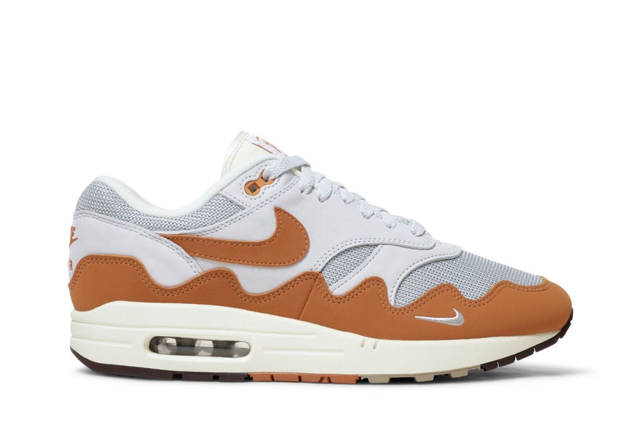 Tênis Nike Air Max 1 x Patta Monarch Laranja