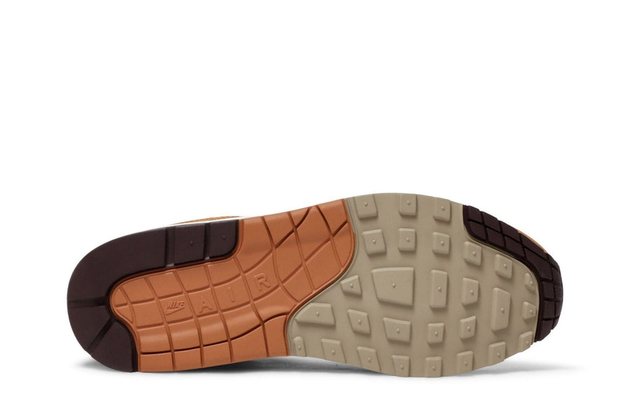 Tênis Nike Air Max 1 x Patta Monarch Laranja