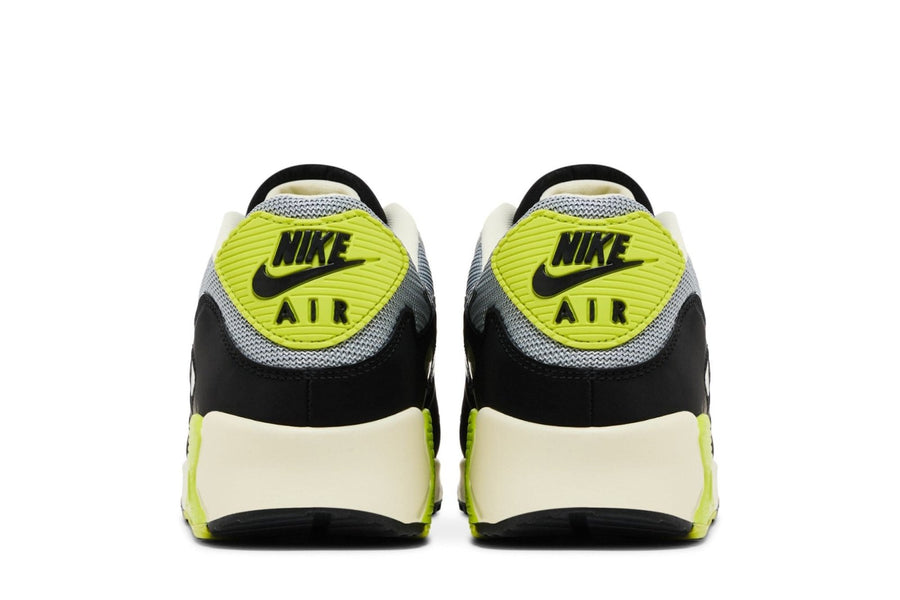 Vista superior do Nike Nike Air Max 90 x Patta SP Cyber mostrando abertura, lingueta e cadarços
