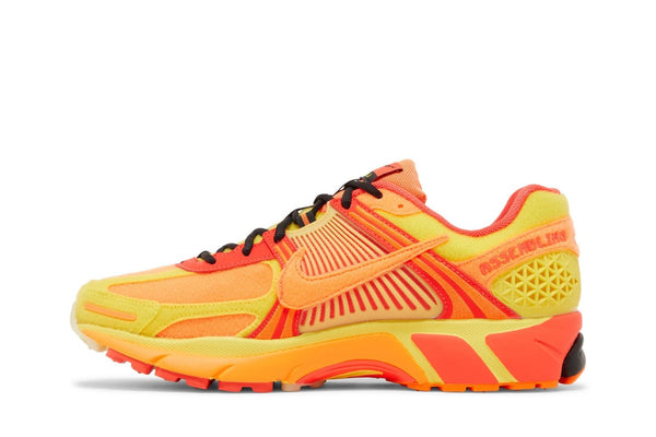 Tenis Nike Air Zoom Vomero 5 Doernbecher 2023 Laranja