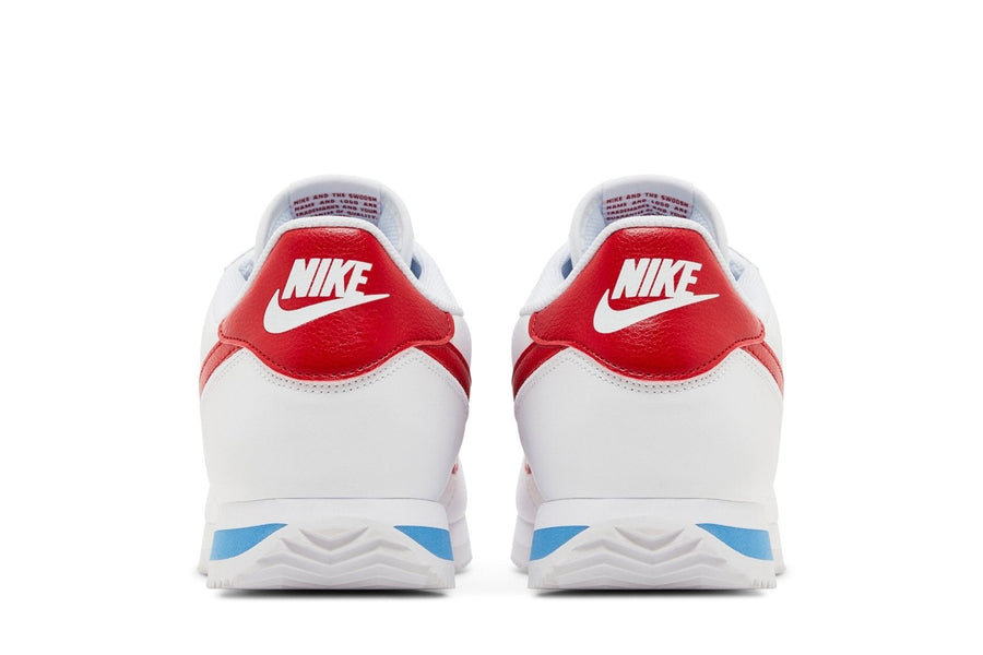 Vista superior do Nike Nike Cortez Forrest Gump 2024 mostrando abertura, lingueta e cadarços