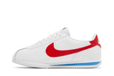 Vista lateral do Nike Nike Cortez Forrest Gump 2024 mostrando design do cabedal e logo da marca