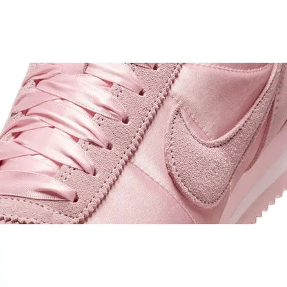 Tenis Nike Cortez Satin Pack Soft Pink Rosa LK Sneakers