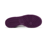 Vista traseira do Nike Nike Dunk Low Platinum Violet mostrando calcanheira e detalhes do solado