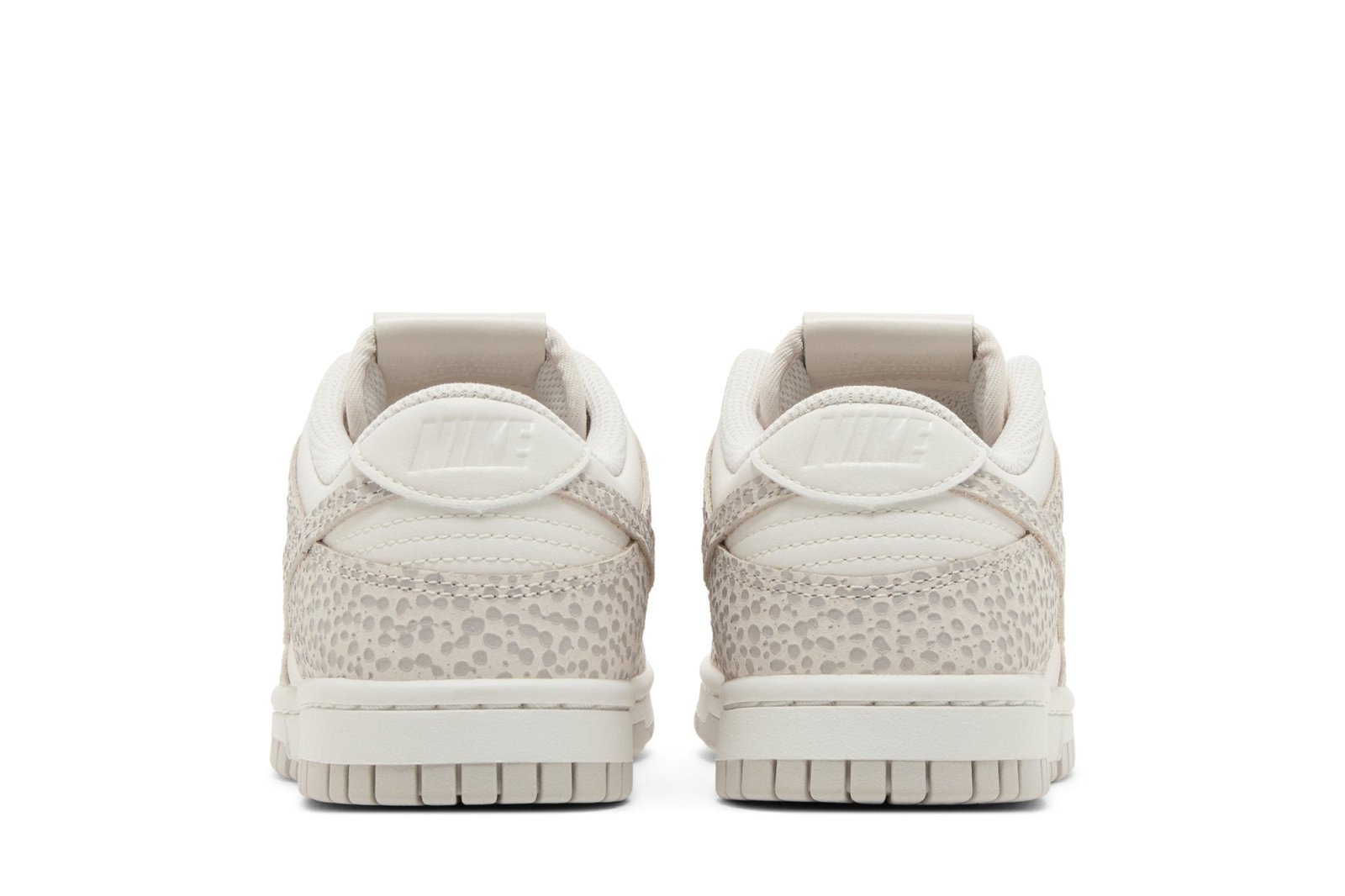 Tênis Nike Dunk Low Safari Phantom Bege - Nike - FV6516001