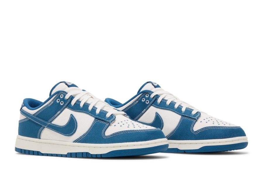 Vista frontal do Nike Nike Dunk Low Sashiko Industrial Blue mostrando biqueira e costuras
