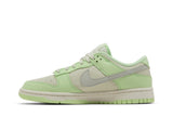 Vista lateral do Nike Nike Dunk Low Sea Glass mostrando design do cabedal e logo da marca