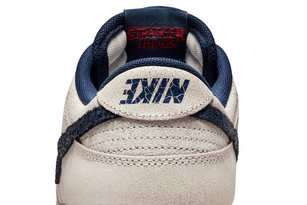 tenis-nike-dunk-low-stranger-