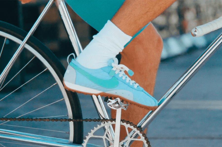 Tênis Nike Moon Shoe SP Jacquemus Emerald Rise Azul