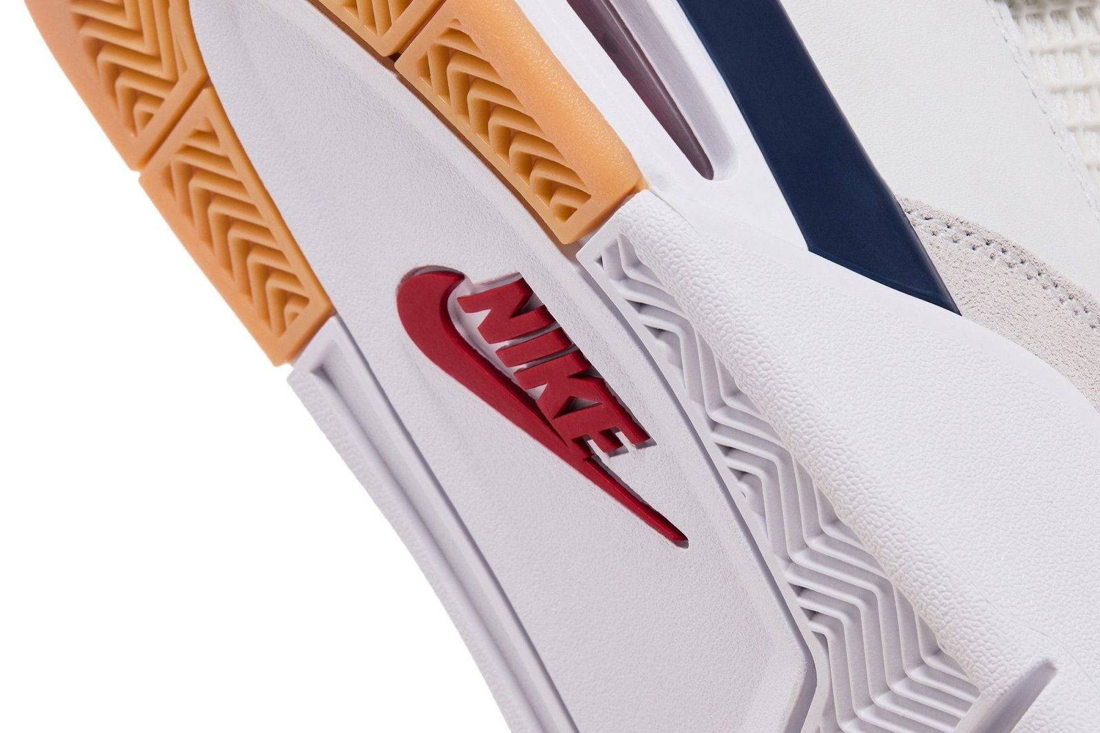 Tênis Nike SB Air Jordan 4 x Retro SP Navy Branco