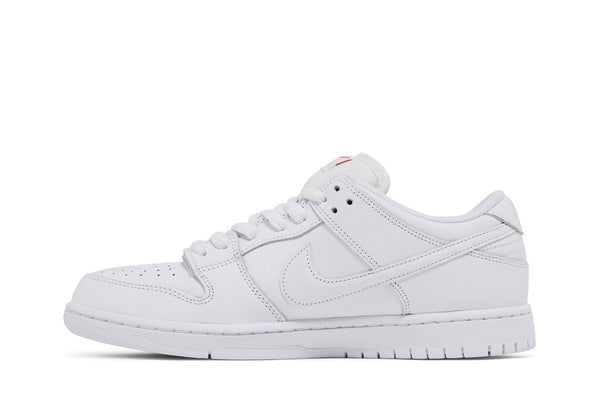 Tênis Nike Sb Dunk Low Pro Triple White Branco
