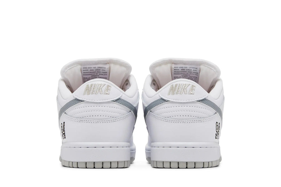 Tênis Nike SB Dunk Low Supreme 94 White Metallic Silver Branco por