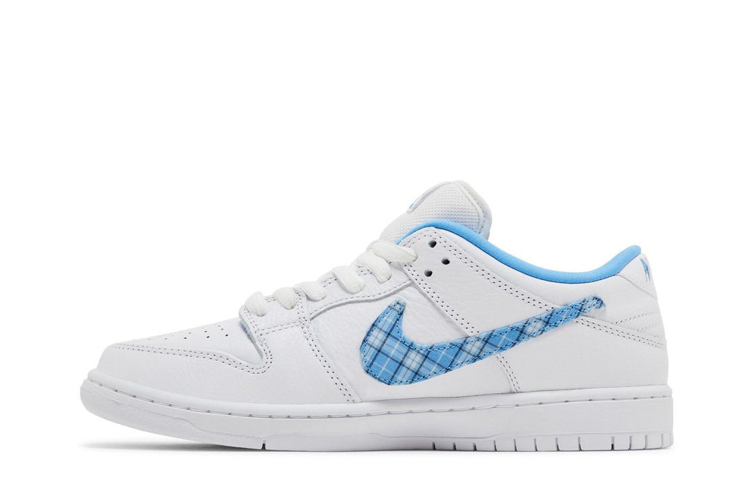 Tênis Nike Sb Dunk Low x Nicole Hause White University Blue Branco - Nike - FZ8802100