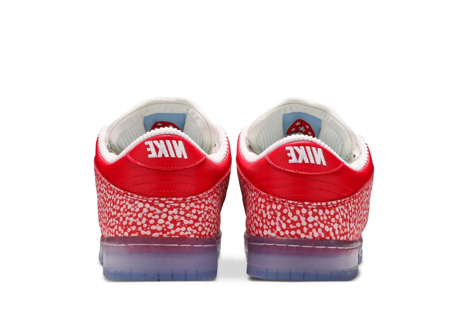 Tênis Nike Sb Dunk Low x Stingwater Magic Mushroom Vermelho - Nike - DH7650600