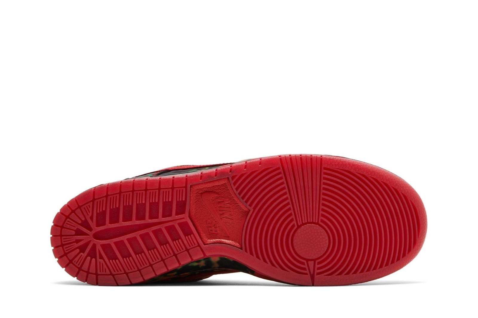 Tênis Nike Sb Dunk Low x The Wizard of OZ Poppy Field Tênis Nike Sb Dunk Low x The Wizard of OZ Poppy Field
