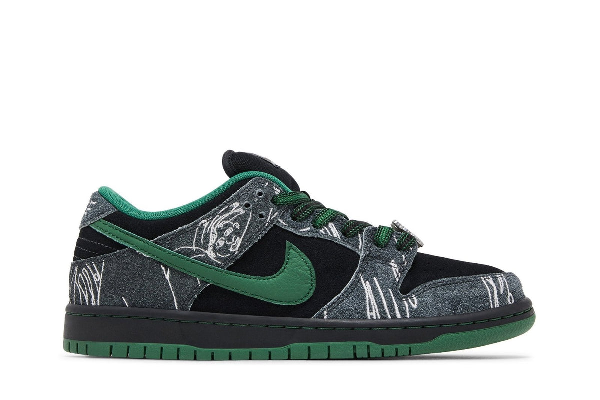 Tênis Nike Sb Dunk Low x THERE Skateboarding Ultra Humanized Preto