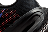 Vista na caixa do Nike Nike Vomero Premium Black Sapphire Rose mostrando embalagem original da marca