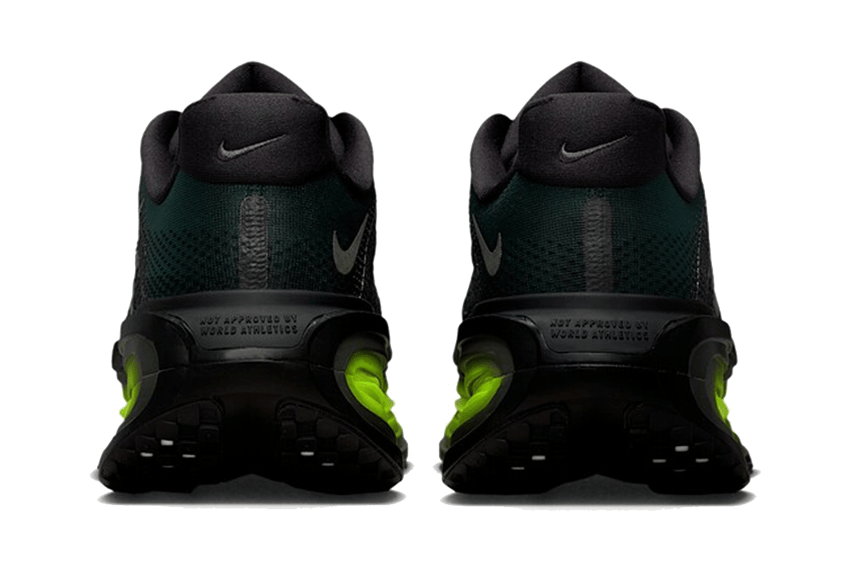 靴 Nike Vomero Premium Black Volt 26.5 Tênis Nike Vomero Premium Black Volt Preto por R$ 4.499,99 em até