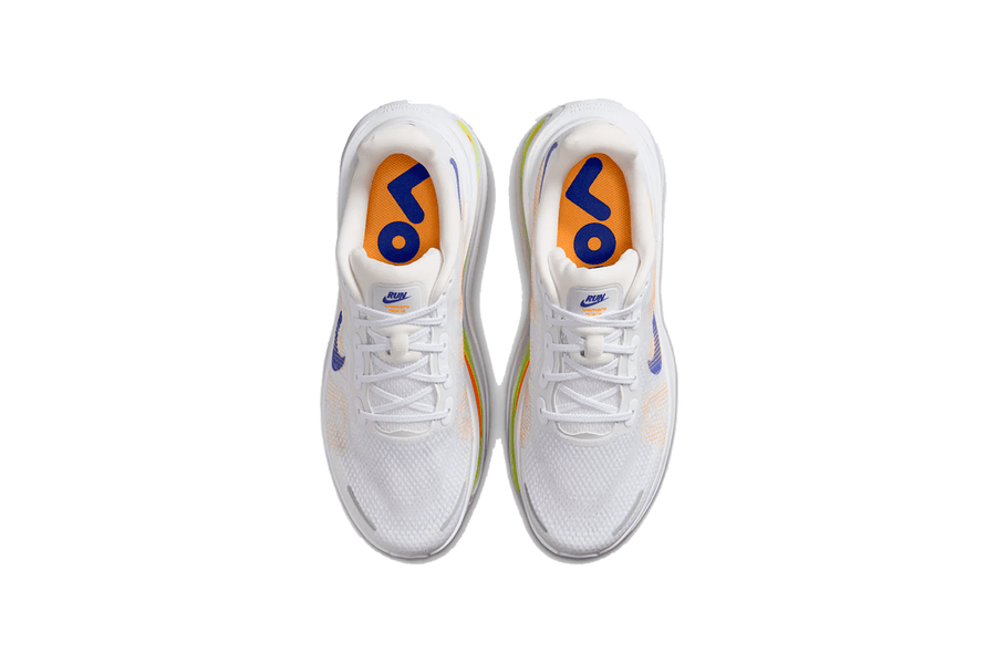 Tênis Nike Vomero Premium White Lapis Total Orange Off White por R