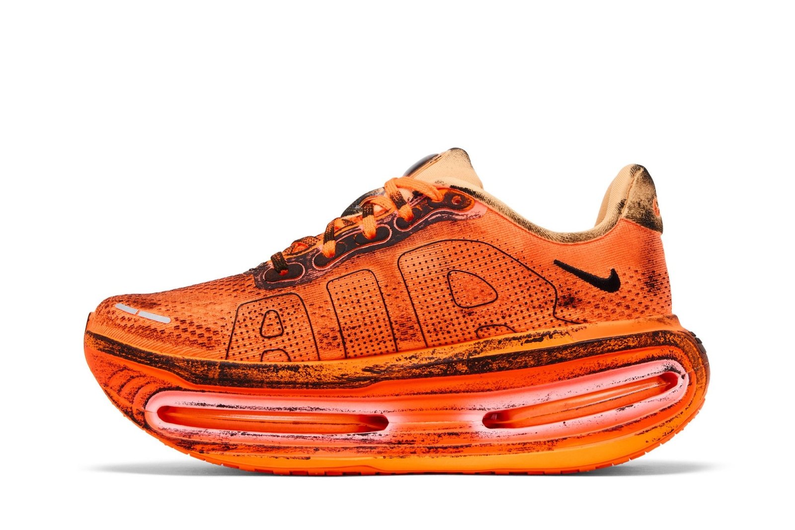 Tênis Nike Vomero Premium x Melitta Baumeister Total Orange