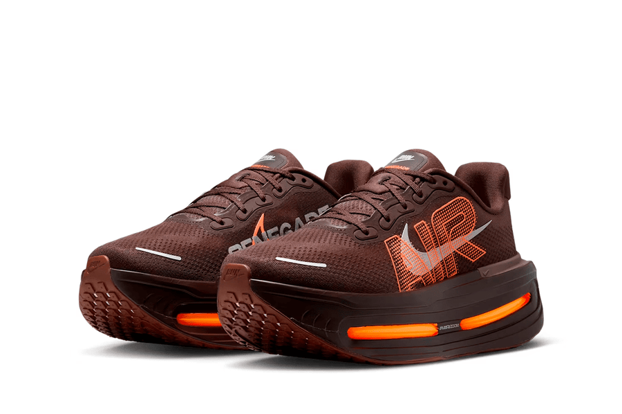 Tênis Nike Vomero Premium x Renegade x Cinnamon Marrom