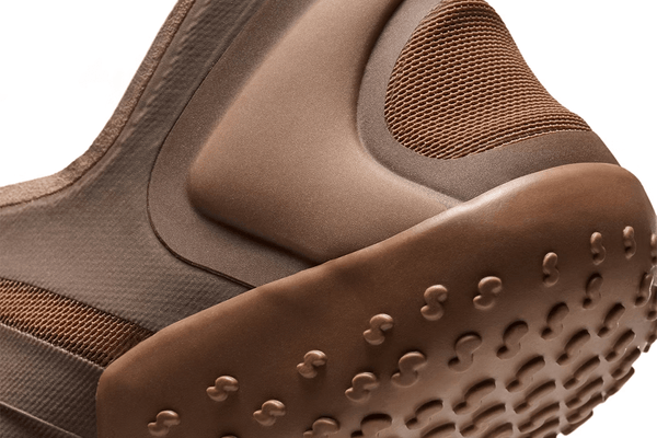 Tênis Nike x Skims Rift Mesh Archaeo Brown Marrom por R$ 3.499,99