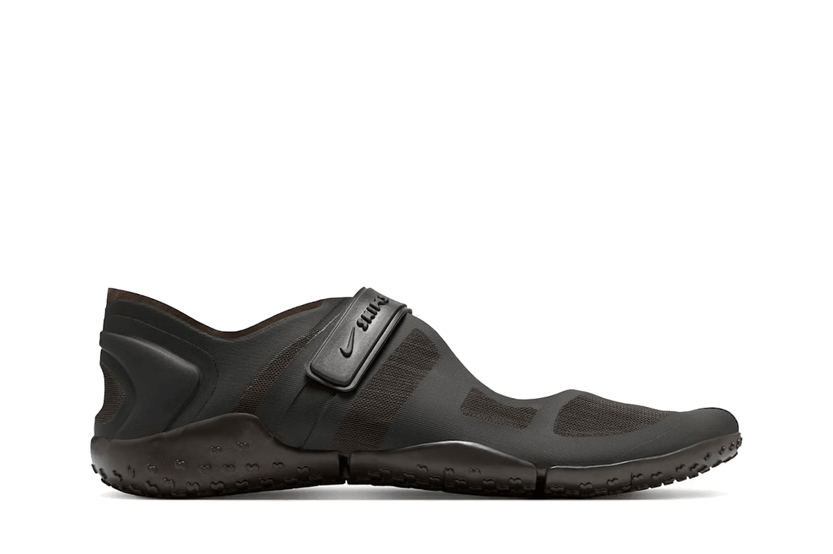Tênis Nike x Skims Rift Mesh Velvet Brown Marrom