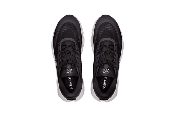 Tênis On Running Cloudsolo Loewe Black/White Preto por R$ 9.999,99 Tênis On Running Cloudsolo Loewe Black/White Preto por R$ 9.999,99