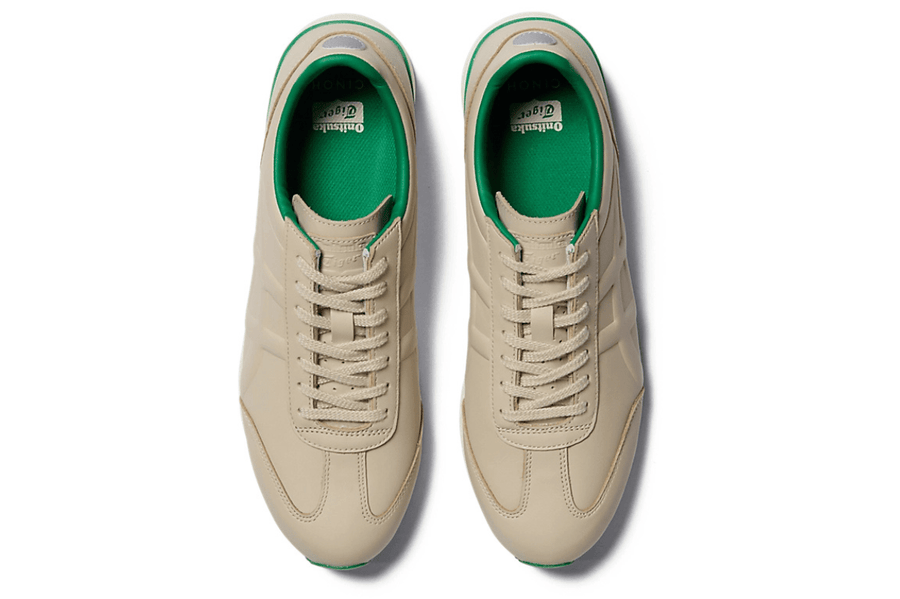 Vista frontal do Onitsuka Tiger Onitsuka Tiger California 78 EX Putty/Green mostrando biqueira e costuras