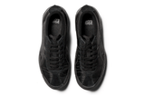 Vista frontal do Onitsuka Tiger Onitsuka Tiger Delegation Chunk Black/Black mostrando biqueira e costuras