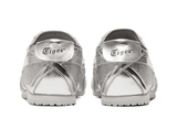 Vista frontal do Onitsuka Tiger Onitsuka Tiger Mexico 66 Glitter Pack Pure Silver Prateado mostrando biqueira e costuras