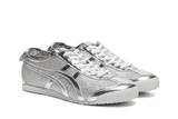 Vista traseira do Onitsuka Tiger Onitsuka Tiger Mexico 66 Glitter Pack Pure Silver Prateado mostrando calcanheira e detalhes do solado