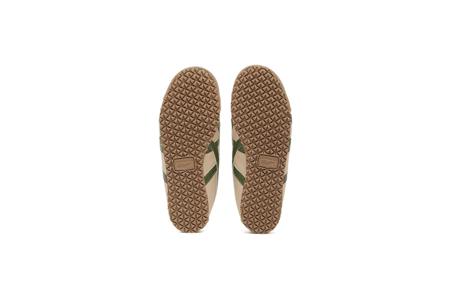 Vista em detalhe do Onitsuka Tiger Onitsuka Tiger Mexico 66 Kids Beige Grass/Green mostrando textura do material e acabamento