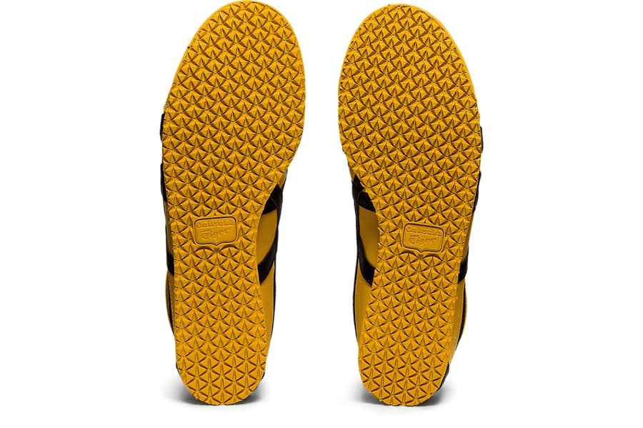 Vista do solado do Onitsuka Tiger Onitsuka Tiger Mexico 66 Kill Bill mostrando padrão de tração e tecnologia de amortecimento