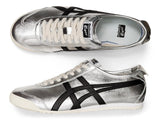 Vista frontal do Onitsuka Tiger Onitsuka Tiger Mexico 66 Pure Silver Black mostrando biqueira e costuras