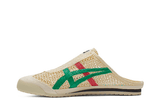 Vista lateral do Onitsuka Tiger Onitsuka Tiger Mexico 66 Sabot Cream Kale mostrando design do cabedal e logo da marca
