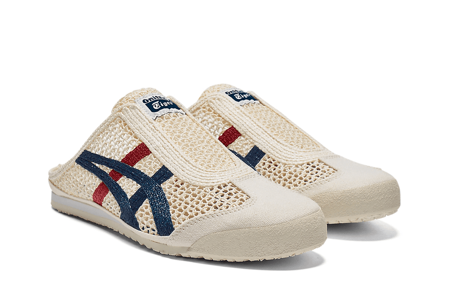 Vista em detalhe do Onitsuka Tiger Onitsuka Tiger Mexico 66 Sabot Cream Mako Blue mostrando textura do material e acabamento