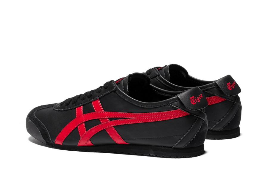 Vista superior do Onitsuka Tiger Onitsuka Tiger Mexico 66 SD Black Classic Red mostrando abertura, lingueta e cadarços
